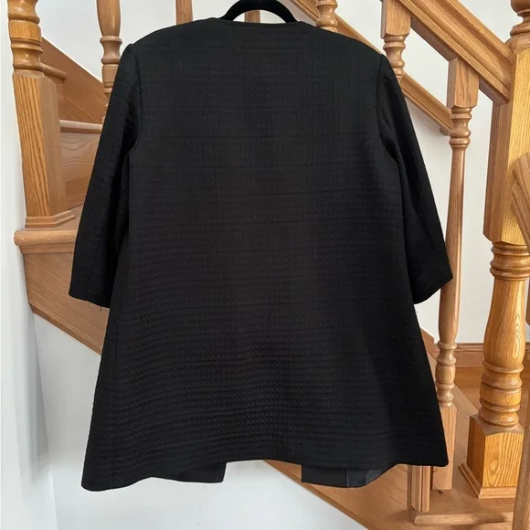 Ivanka Trump Textured Black Blazer with 3/4 Length Sleeves - Picture 5 of 7